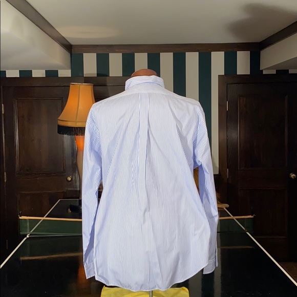 Ralph Lauren Classic Fit Button Down - Picture 2 of 4